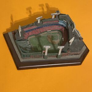Danbury Mint Stadium  FENWAY PARK  Boston Red Sox  W/Certificate of Authenticity